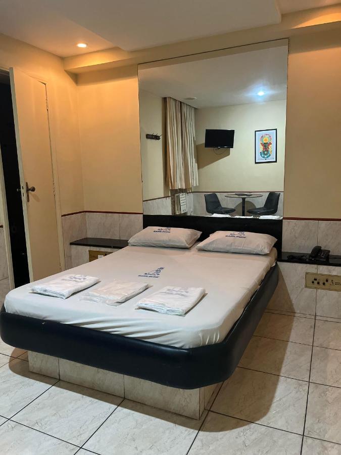 Hotel Bariloche (Adults Only) Рио де Жанейро Екстериор снимка