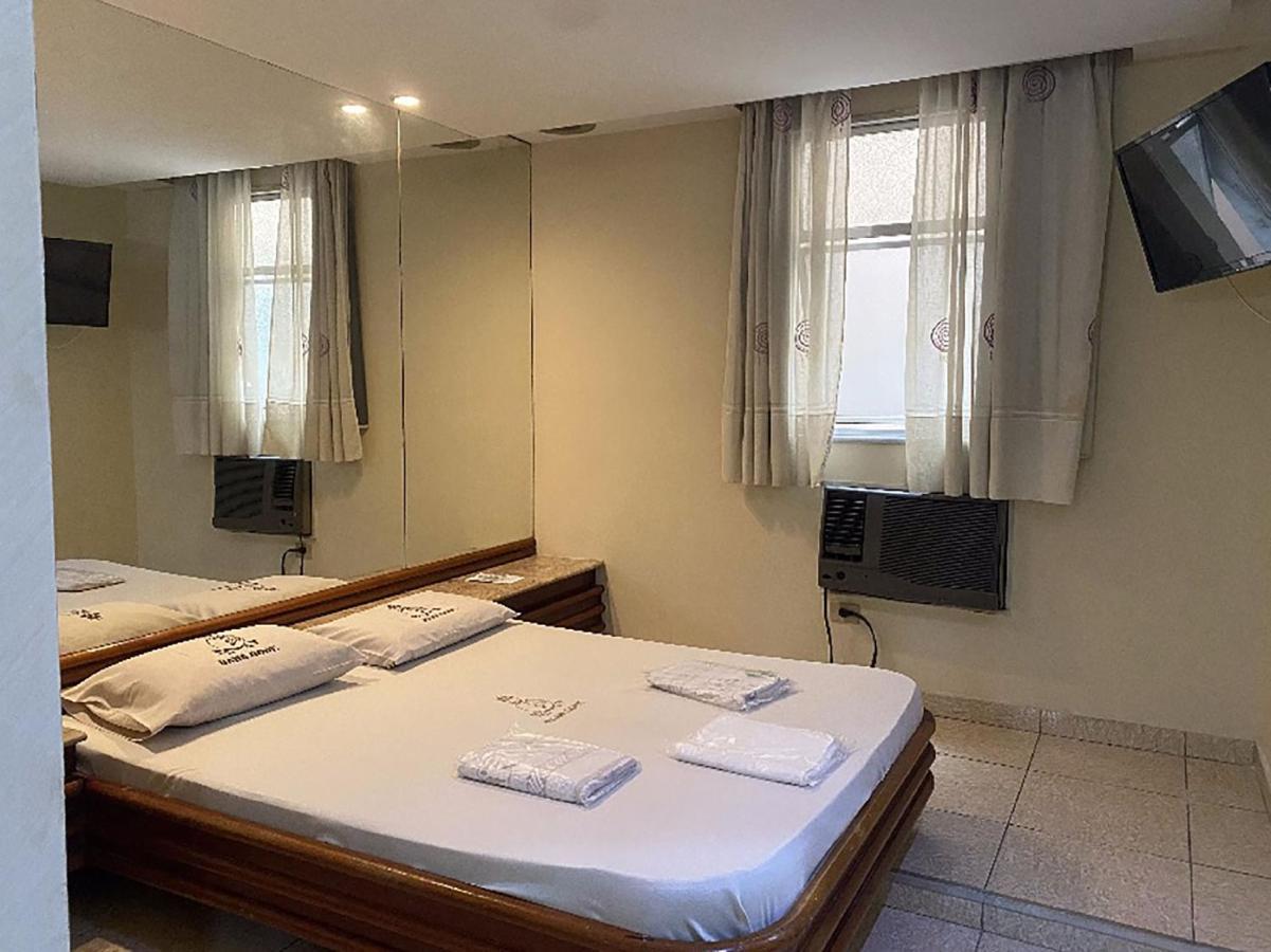 Hotel Bariloche (Adults Only) Рио де Жанейро Екстериор снимка